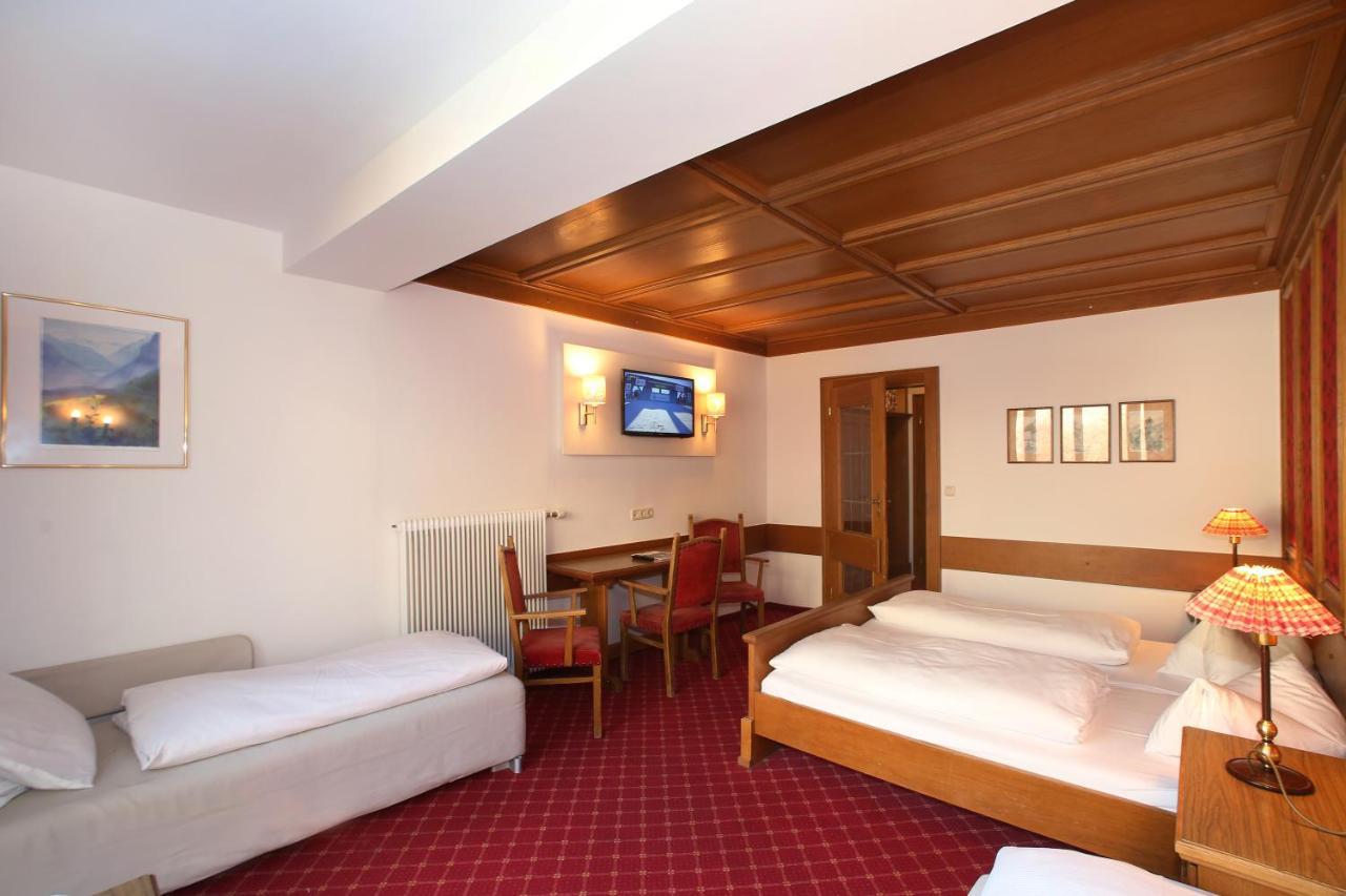 Hotel Lukashansl Hundsdorf  Bagian luar foto